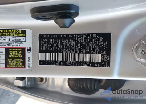 2016 Toyota Corolla Le z USA, uszkodzony, nr VIN 2T1BURHE1GC685238